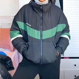 Urban Outfitters Black Fabric Label puffer jacket size medium